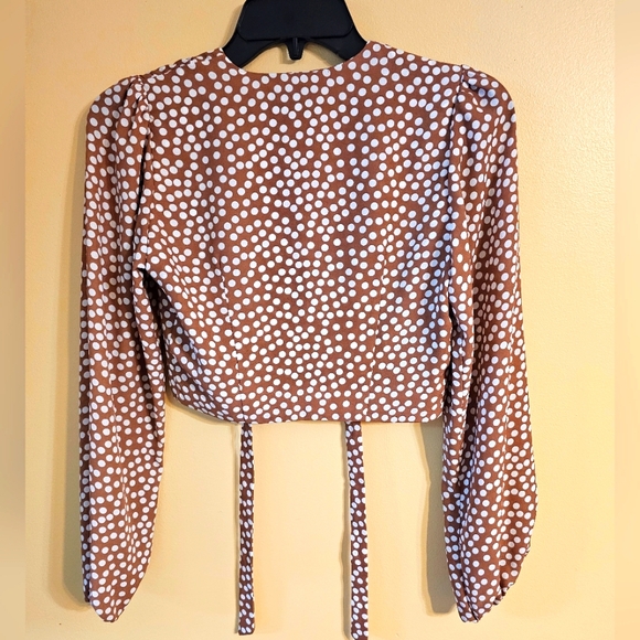 RESA Women's Top - Picture 3 of 3